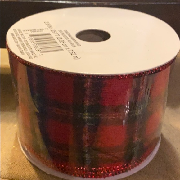 Darice New Christmas Wired Ribbon - Picture 1 of 5